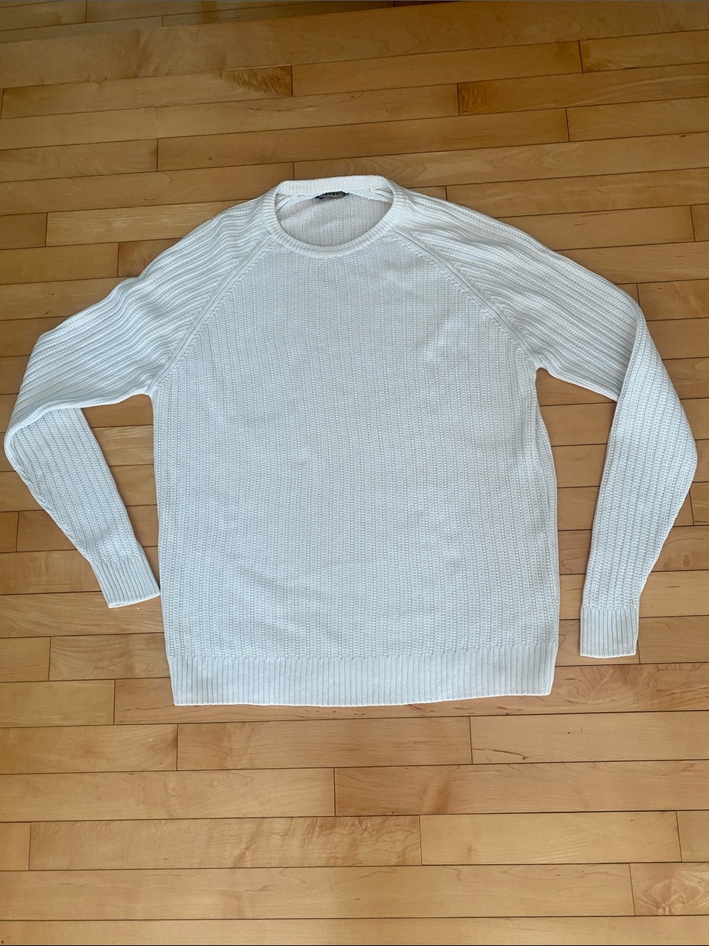 Zara long sleeved wardrobe essential White cotton Crewneck Sweater Size  large
